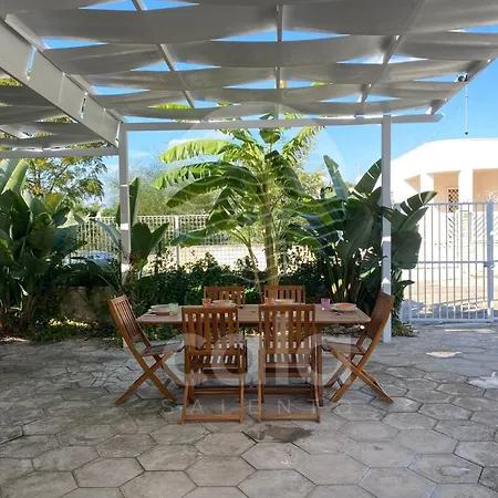 Holiday home Tortuga By Cala Salento *